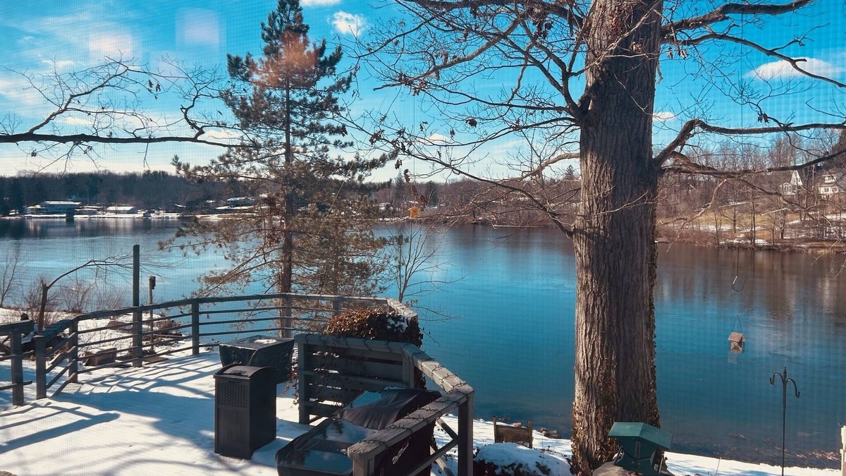 Newbury Cabin | Little Loch