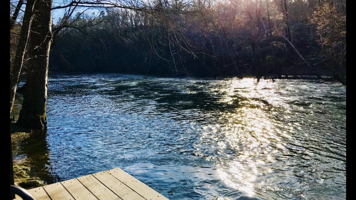 Murfreesboro Cabin | Little Missouri River. Search New listing with same name for future bookings.