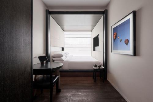 Capital Hill Hotel | Little National Hotel Canberra