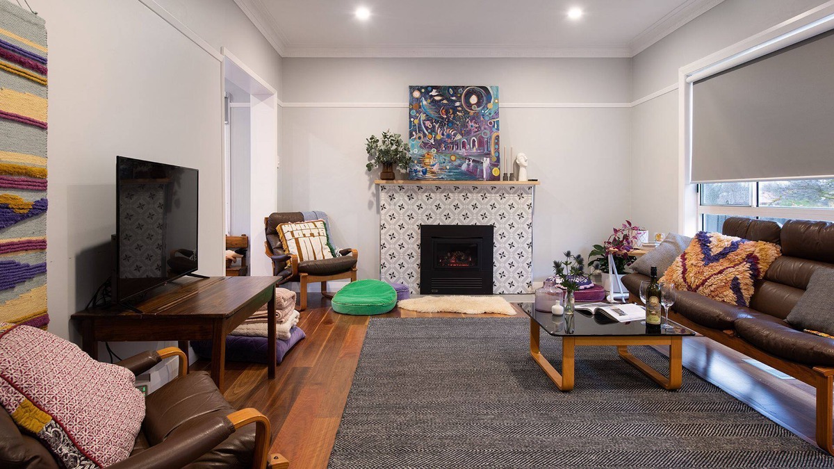 Kyneton House | Little Olive Kyneton - Your mid-century home away from home!