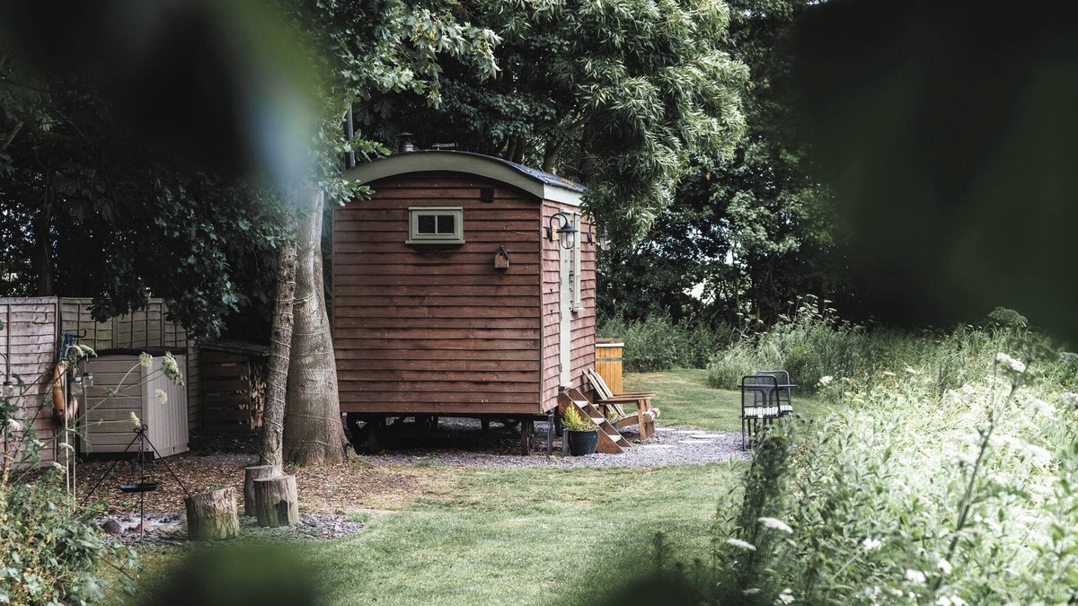 Winestead Cottage | Little Otchan Shepherd's Hut
