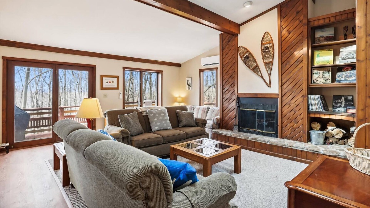 Old Timberline House | Little Owl Lodge offers affordable and private Canaan Valley lodging!