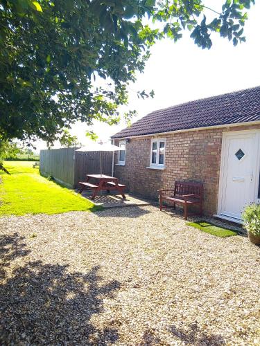 Tilney Fen End Apartment | Little Owls Nest Holiday Home
