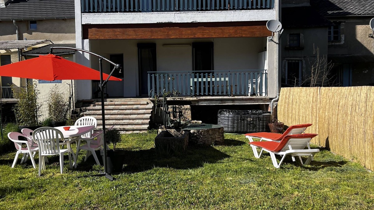 Saint-Jean-du-Bruel House | Little paradise in Aveyron