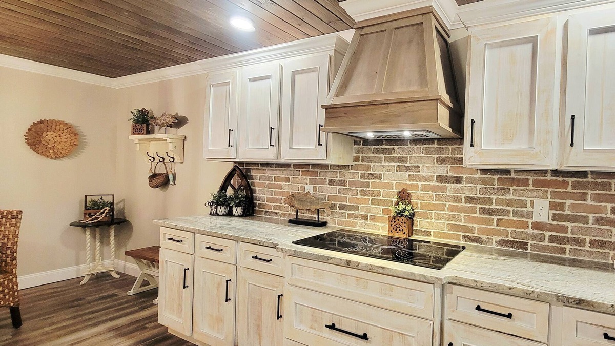Cedar Bluff House | "Little River Lodge" on Weiss Lake, Private Dock. Crappie Capitol of the World.