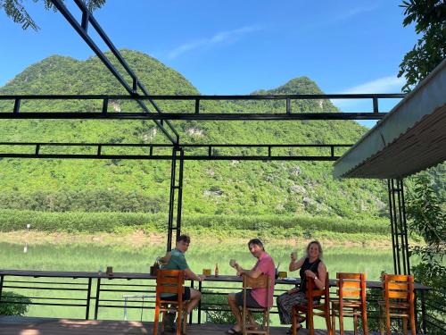 Phong Nha Bed & Breakfast | Little Rock Homestay