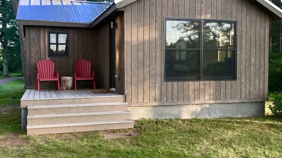 Hayward Cabin | Little Sisu - Nordic Hideaway on Silverthorn Lake