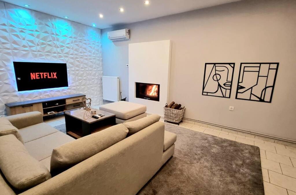 Mavromati Villa | Little village Trikala