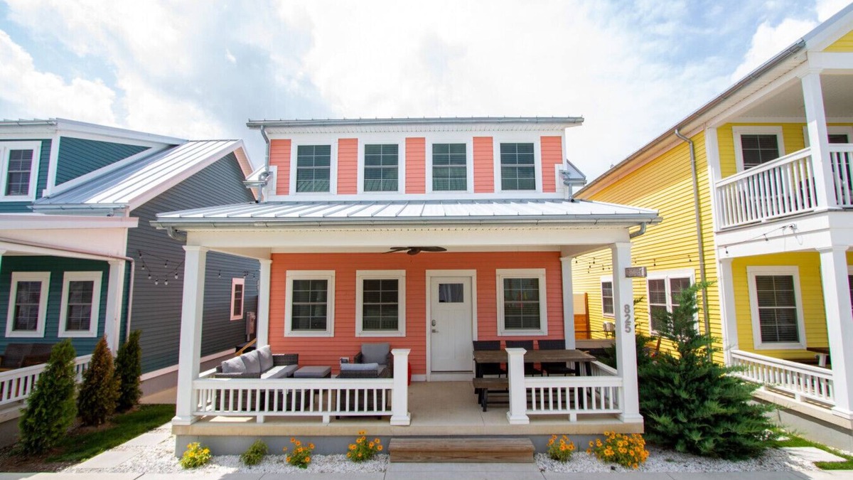 Celina Cottage | Liv for Dayz: A Rustic Modern Lakeside Cottage w/HOT TUB!