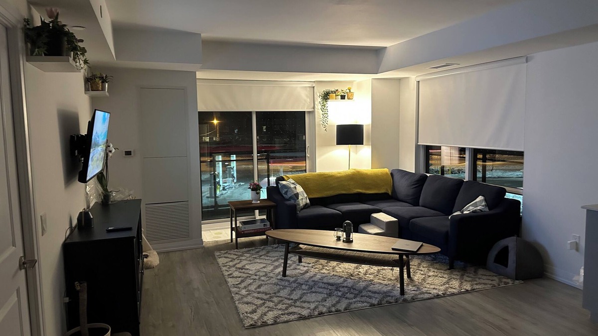 Henry Farm Apartment | Live in Luxury in Upper North York