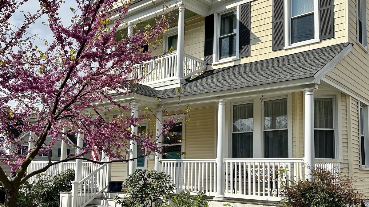 Manasquan Apartment | Live Like a Local - Best of Both Worlds Summer Rental - Manasquan Town & Beach!
