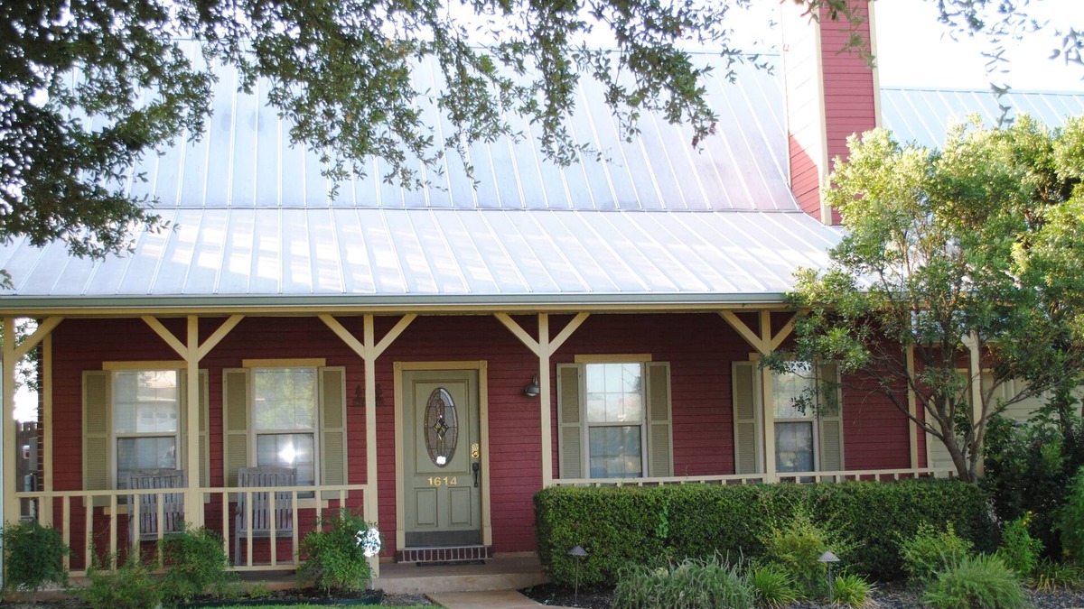Gruene House | Live like a local -walking distance from Historic Gruene