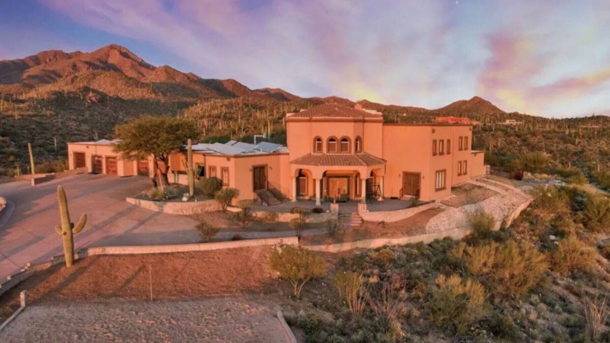Tucson House | LIVE LIKE A MILLIONAIRE IN 5 STAR MANSION W/360 VIEWS!
