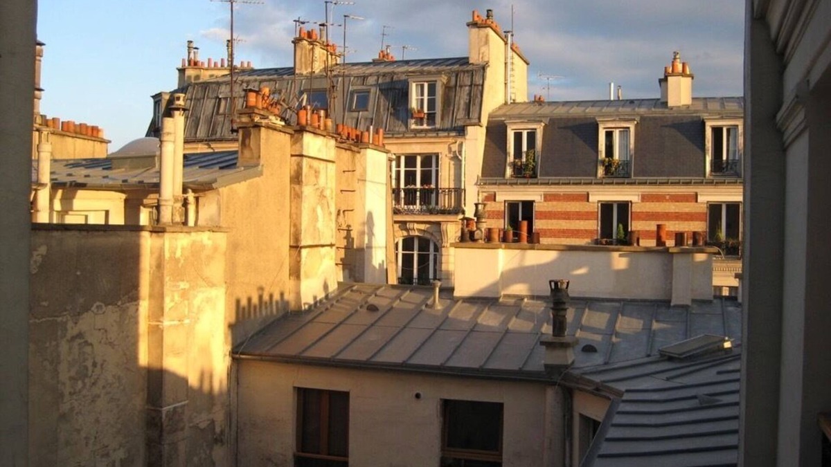 Montmartre Apartment | Live Like a Parisian in Montmartre
