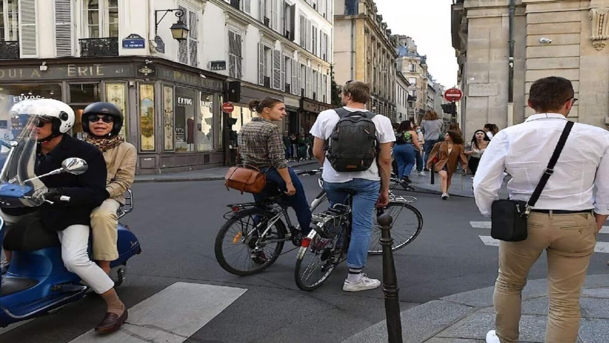 Porte-Saint-Martin Apartment | Live Marais, live Paris center! chronicle of life in the historic center