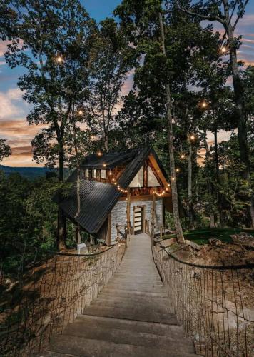 Wildwood House | Live Oak Treehouse at Treetop Escapes