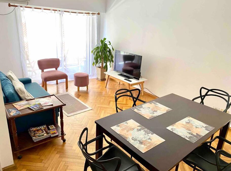 Villa del Parque Apartment | Live & Work Apart in Buenos Aires city, near park!