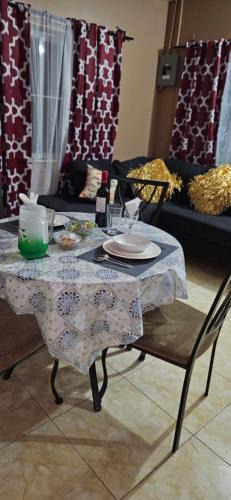 Spanish Town Zone Apartment | Livi's Hide-Away!