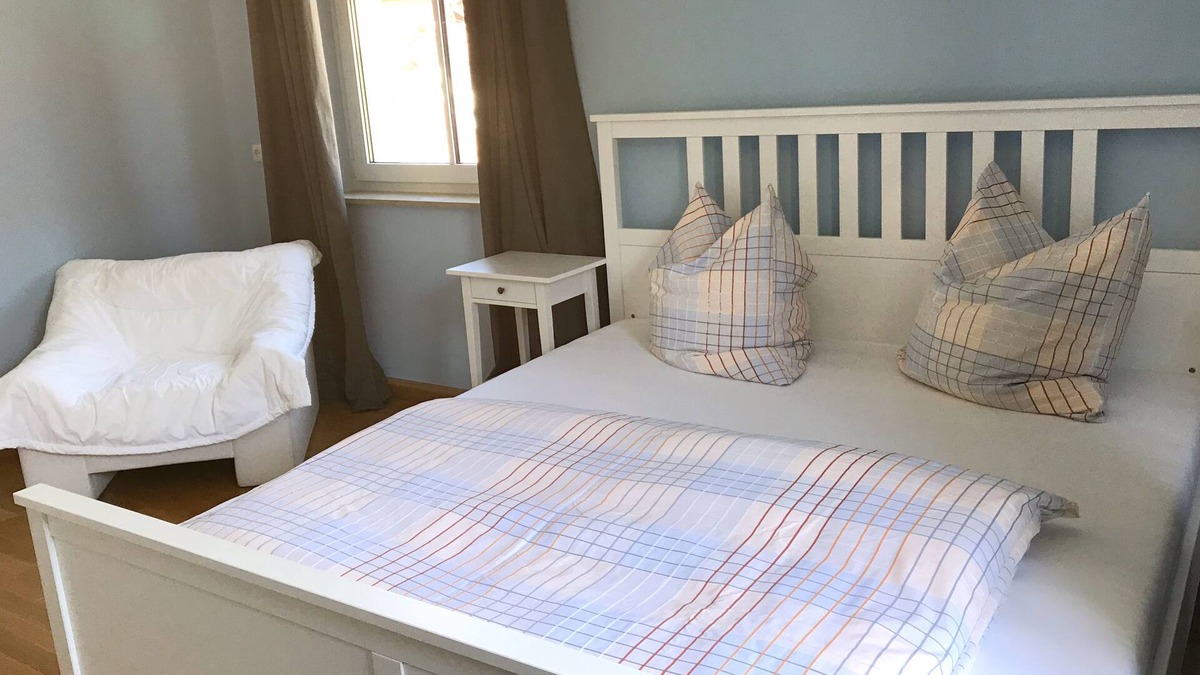 Thurnau Apartment | Living in a fantastic location in the historic center of Thurnau