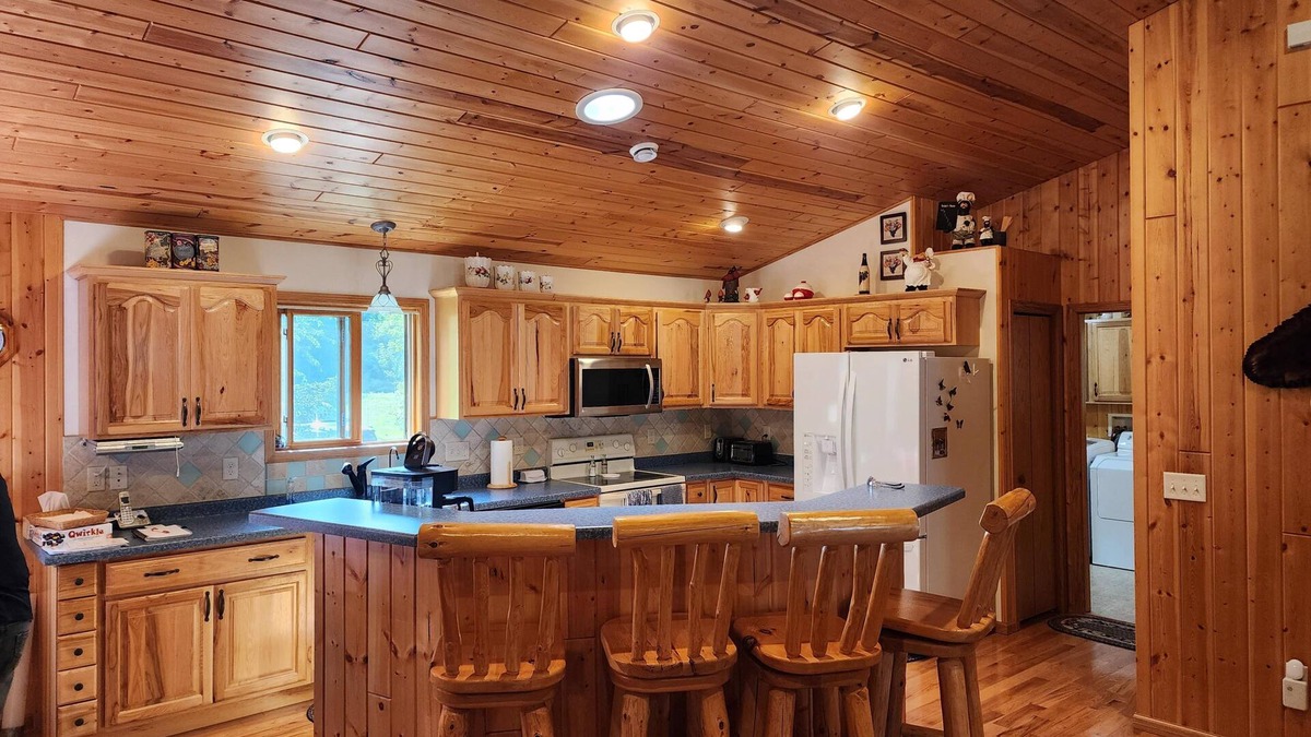 Cass Lake House | Living On Leech Lake | 3 Bedroom Spacious Home