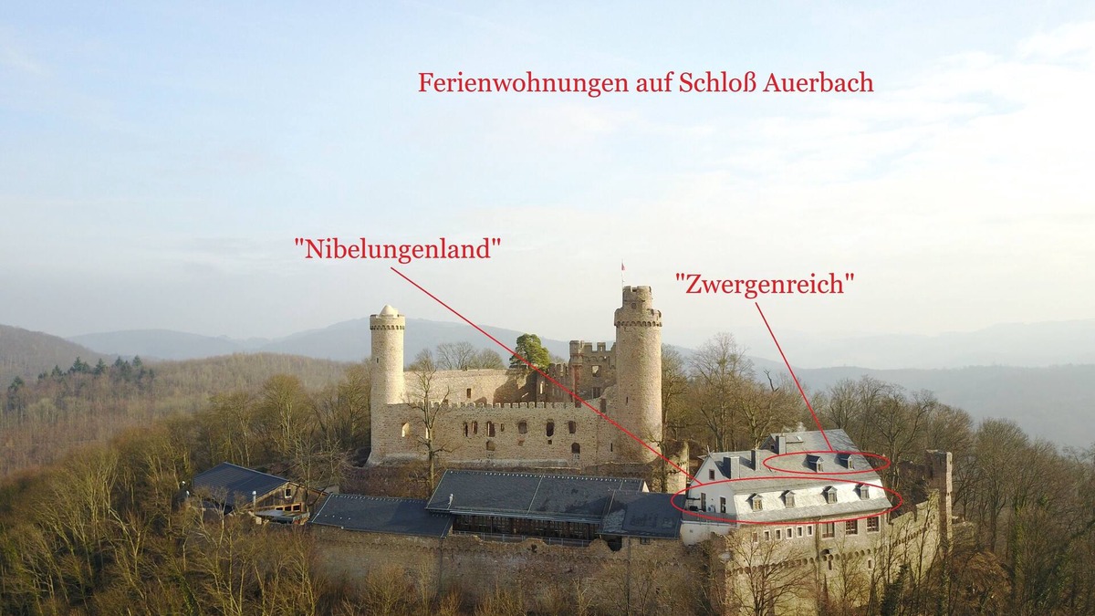 Bensheim Apartment | Living on the knight's castle in the dwarf kingdom