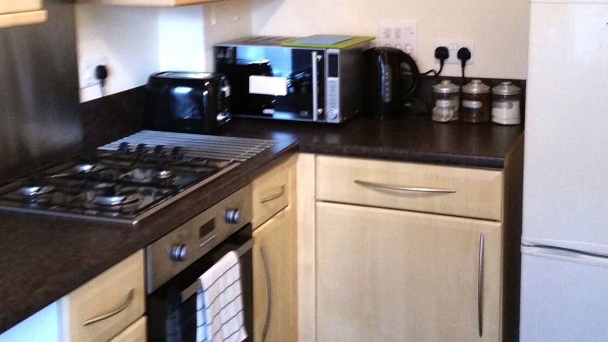 Livingston Apartment | Livingston Ideal Commuter Townhouse