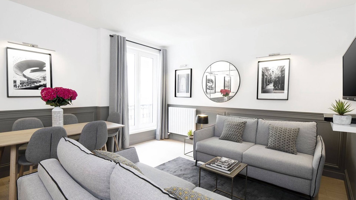 Quartier de la Porte-Saint-Denis Apartment | LivinParis | Luxury 2 Bedrooms Opera III