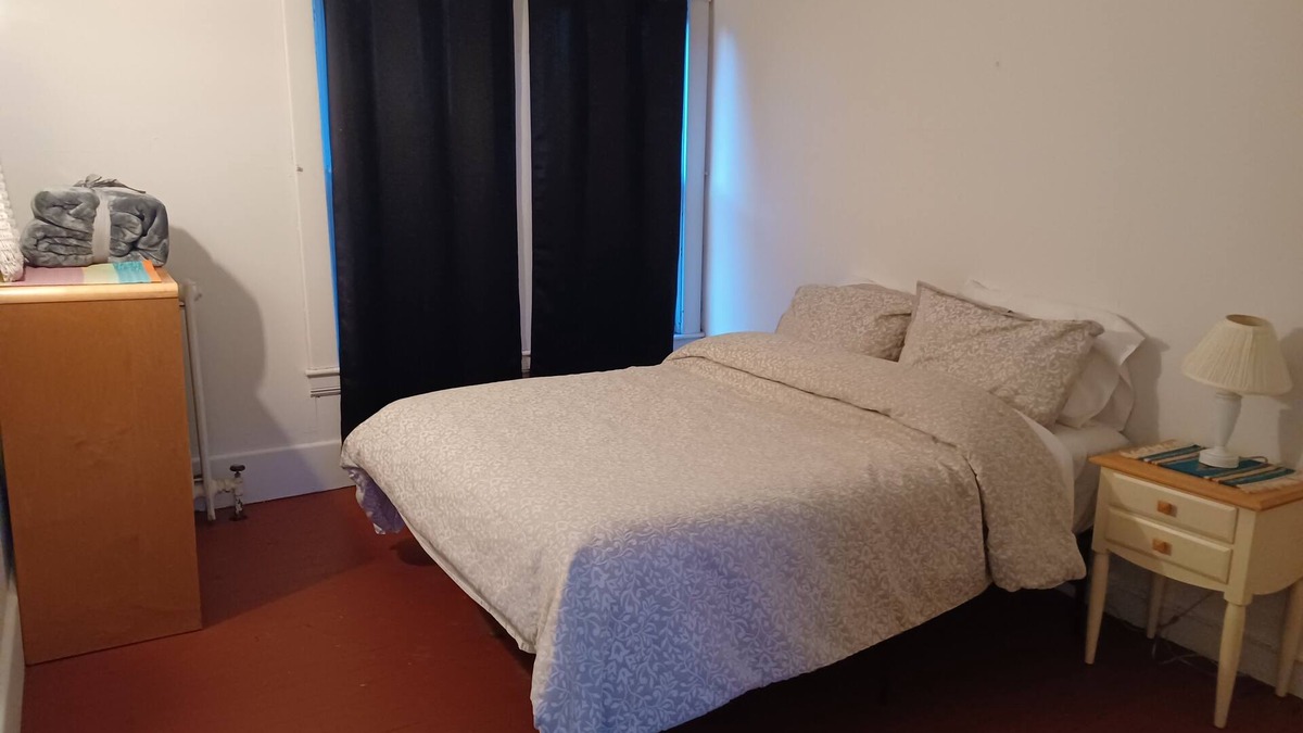 Herkimer Apartment | Lizzy's Apartment In Upstate NY