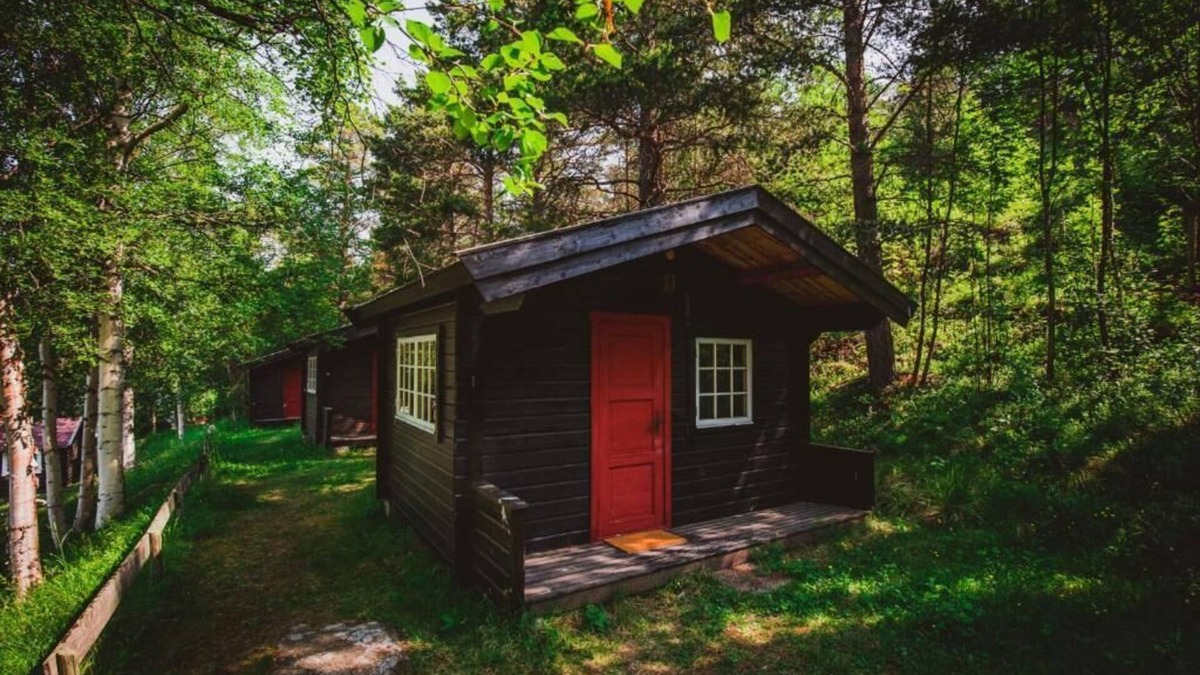 Dombas Hotel | Ljoshaugen Camping