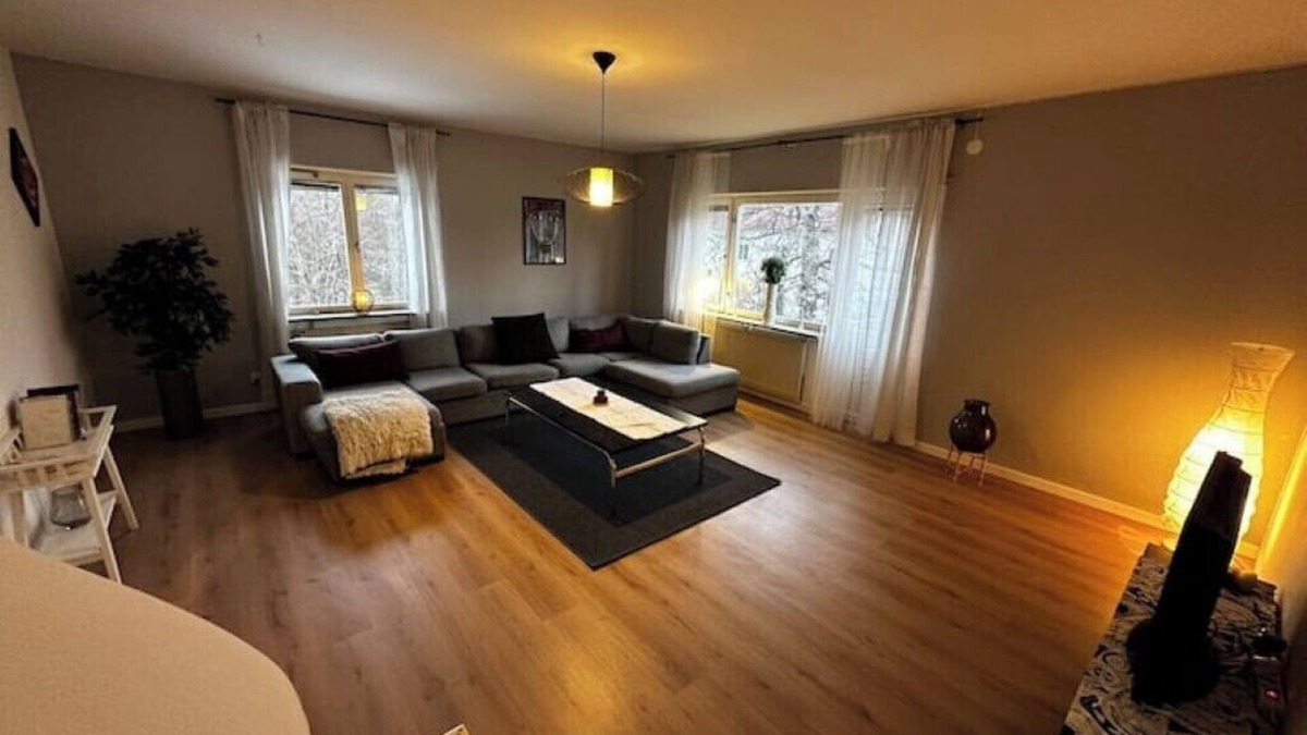 Ljungaverk House | Ljungaverk 110kvm lägenhet med 3 sovrum öppen spis