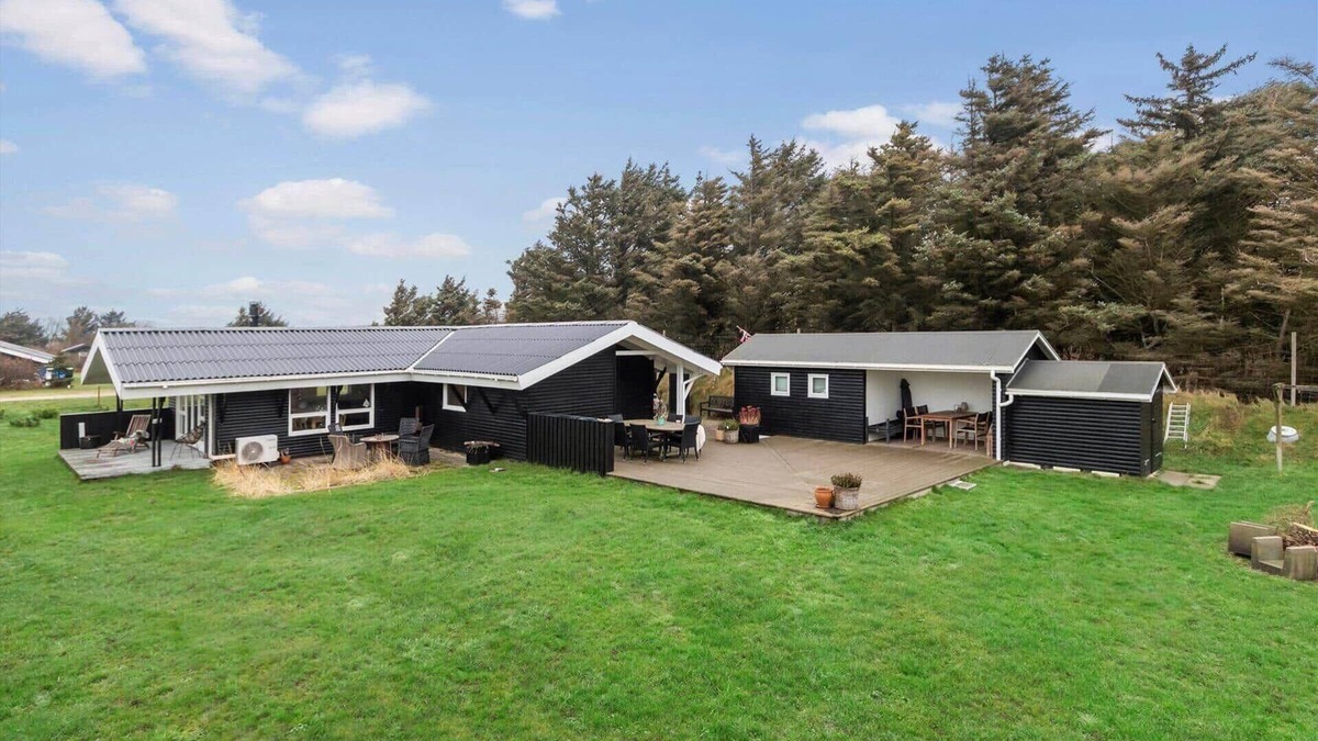 Nr. Lyngby House | LK2125 Løkken - Kaskelotvej 28