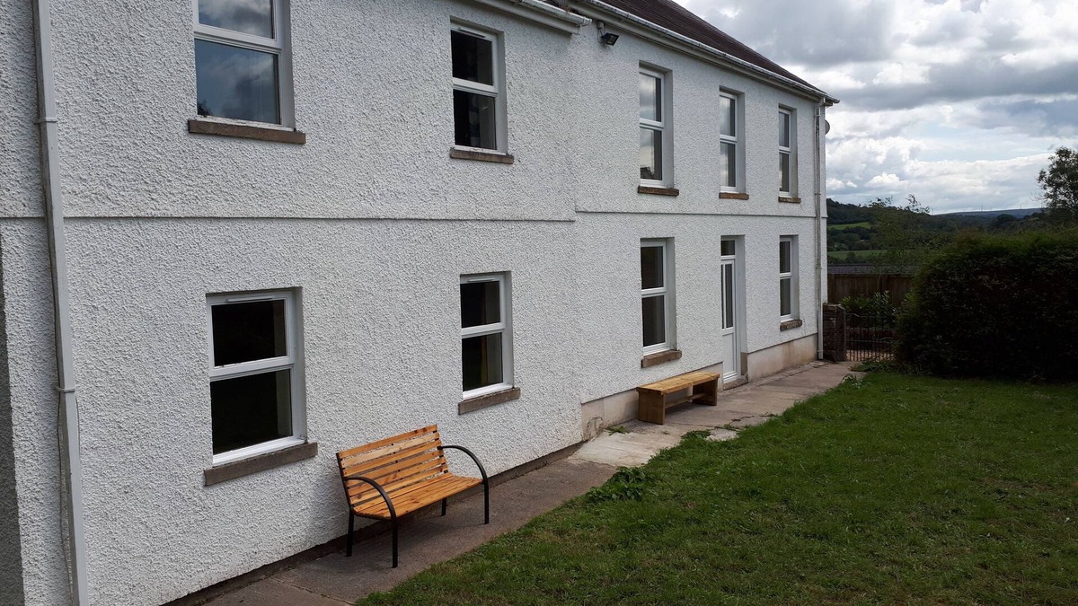 Pentrefelin Other | Llandeilo Farmhouse
