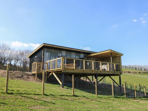 Llanddewi Ystradenny House | Llety Cariad