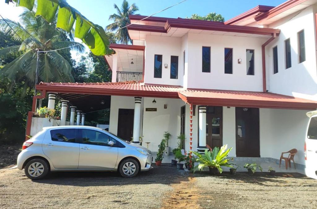 Medaketiya Villa | LNR Serenity Villa