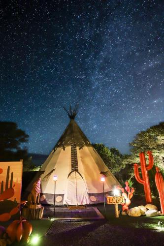 Nogal Other | Lobo Tipi at El Mistico Ranch