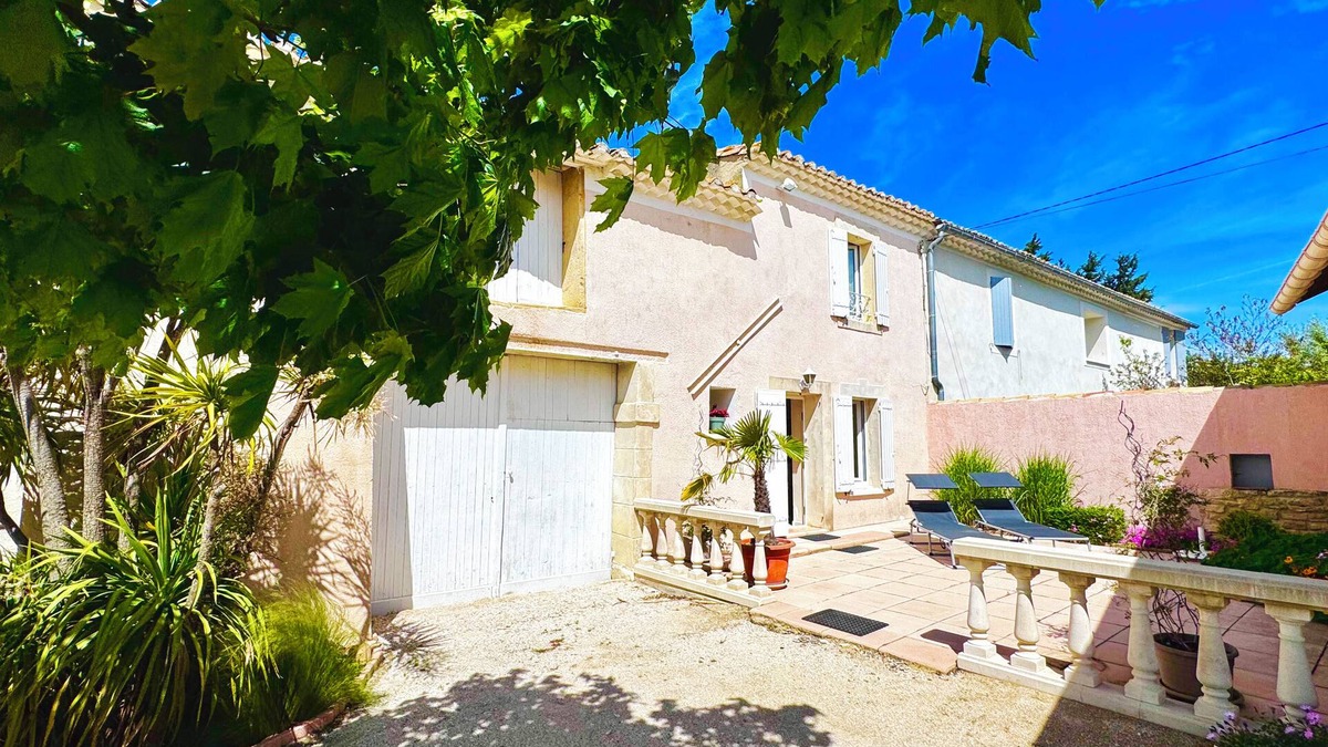 Saze House | Loca-Moulins Country House in Saze - Charm and Tranquility in Provence