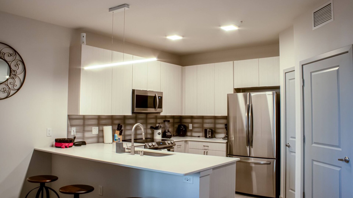 Madison Apartment | Local Stylish All Inclusive Luxury Experience
