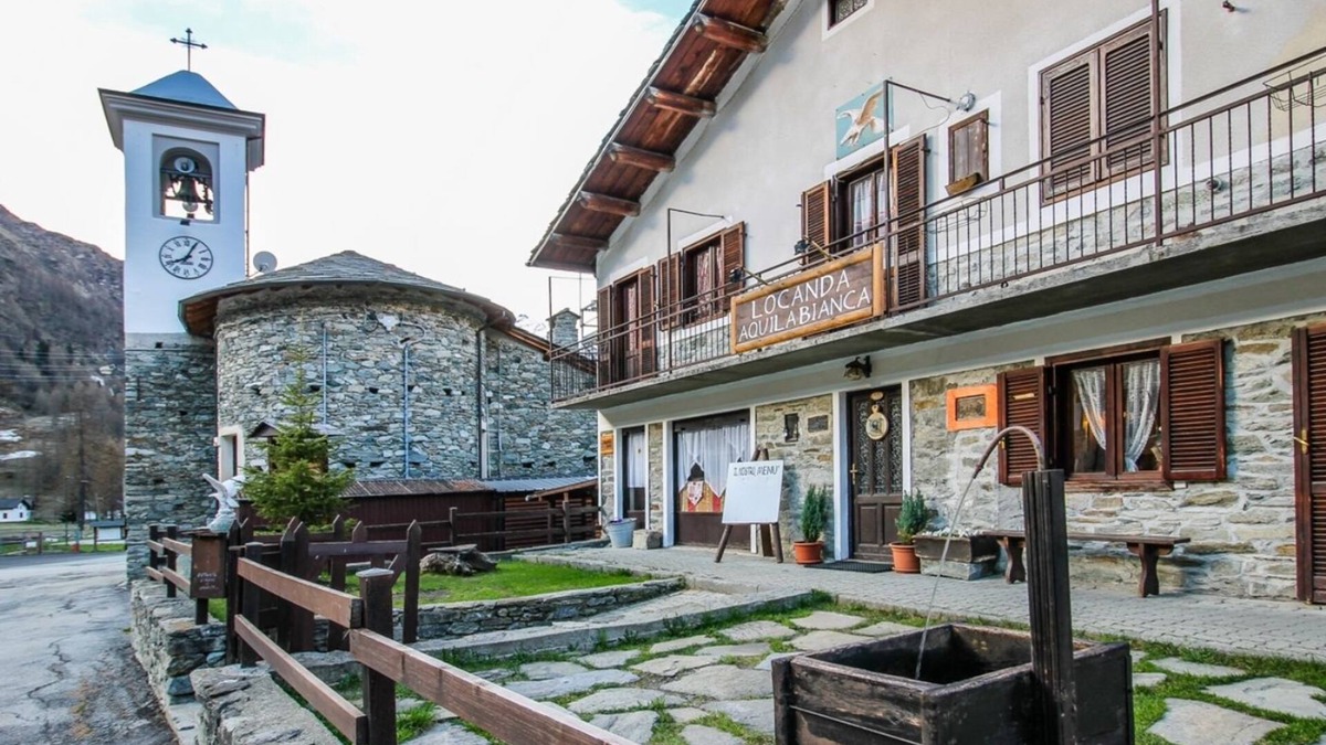 Valprato Soana Hotel | Locanda Aquila Bianca