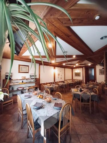 Antey-Saint-Andre Hotel | Locanda monte cervino
