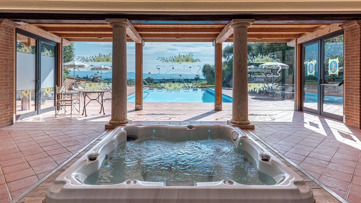 Pozzuolo Hotel | Locanda Poggioleone