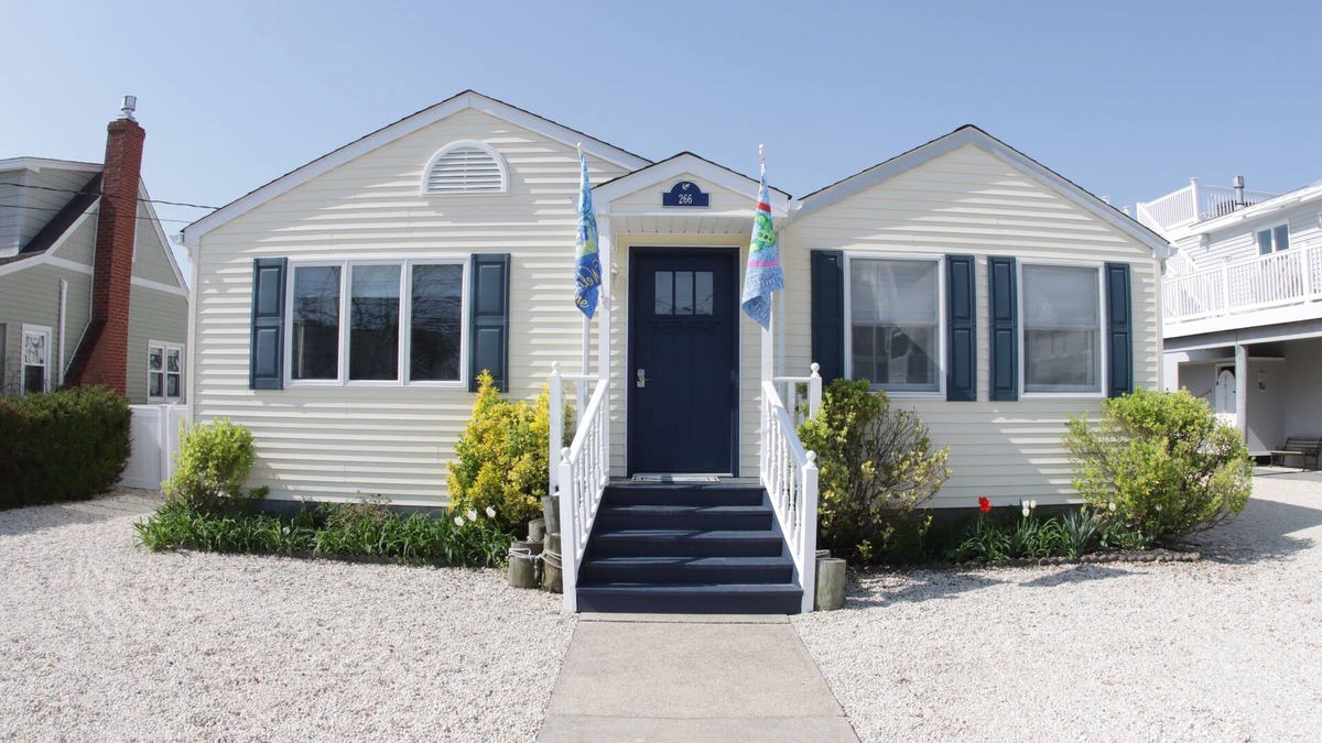 Surf City House | Located at 266 N. 5th Street in Surf City, Long Beach Island, NJ