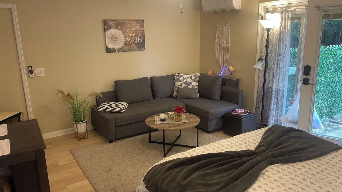 Pinehurst Apartment | Located in # 6 golf community, close to First Health Moore Regional Hospital.