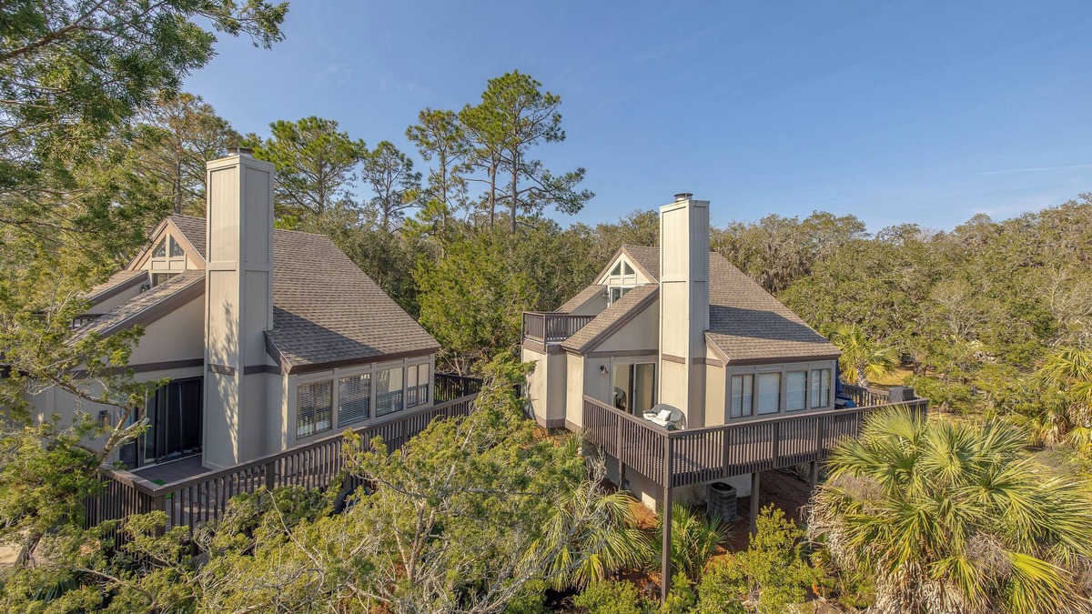 St. Simons Island House | Located in Sea Palms with beautiful Marsh views!