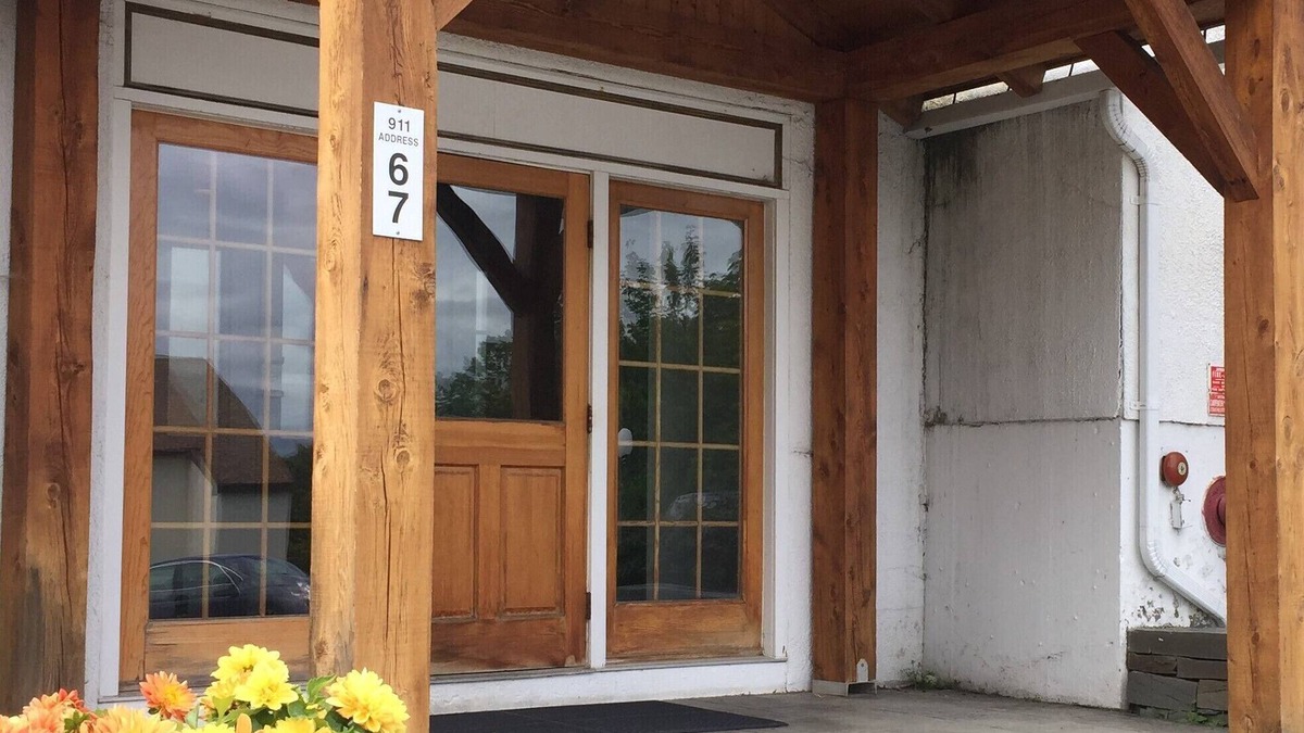 Warren Condo | Located in the heart of Sugarbush Village, easy walk to slopes & mountain.