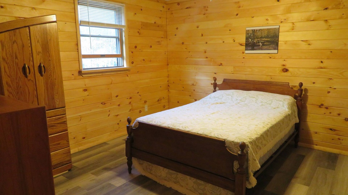 Benton Bed & Breakfast | located just 15 minutes from Ricketts Glen Start Park outside of Benton, Pa. n