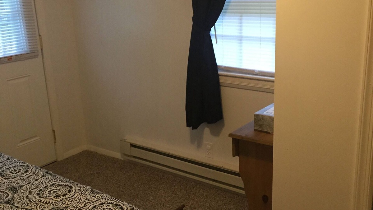Lynchburg House | Located less than 10 minutes from Liberty University