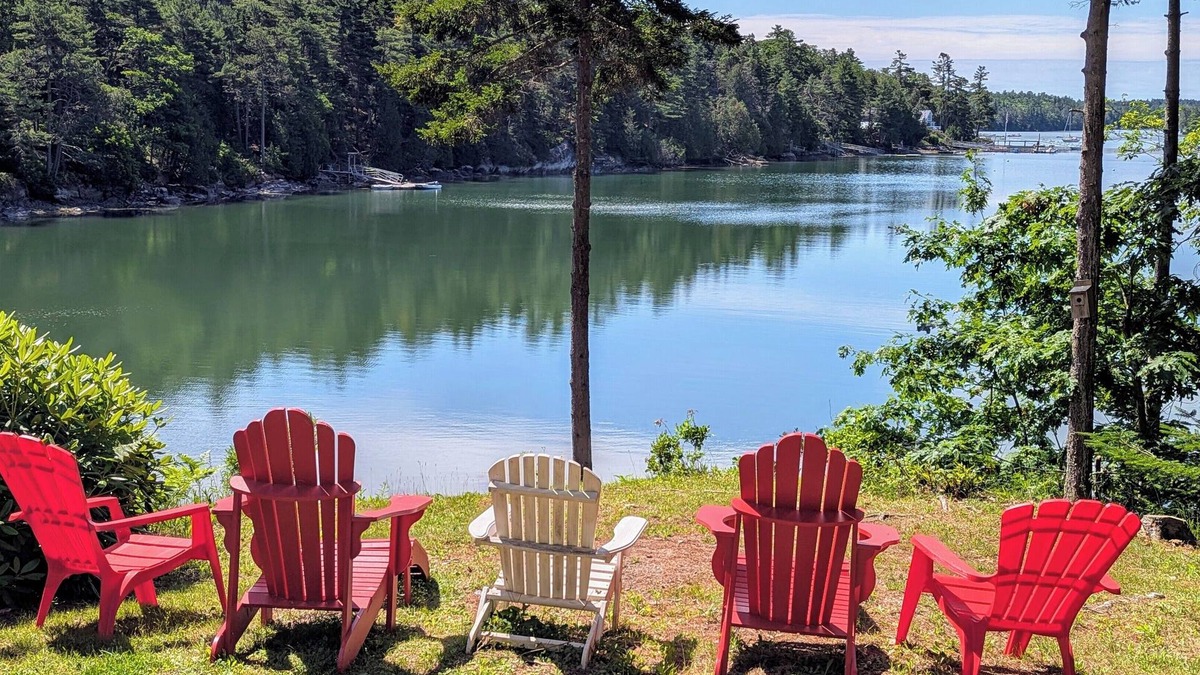 Sebascodegan Island House | Located on Rich Cove in Cundy's Harbor, Maine!