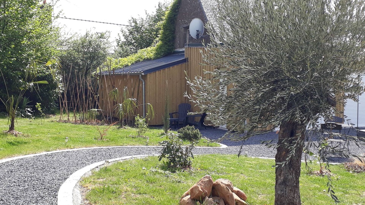 Saint-Mars-sur-la-Futaie House | Location Maison Chic Avec Sauna, Hammam et Jacuzzi