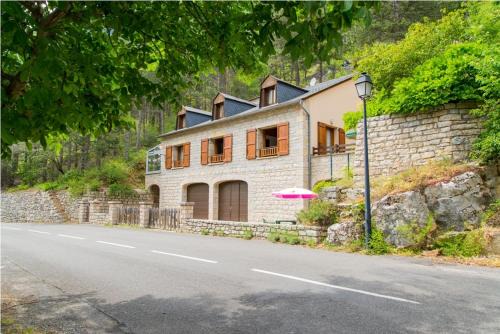 Sainte-Enimie House | Location a chanteperdrix 2 personnes