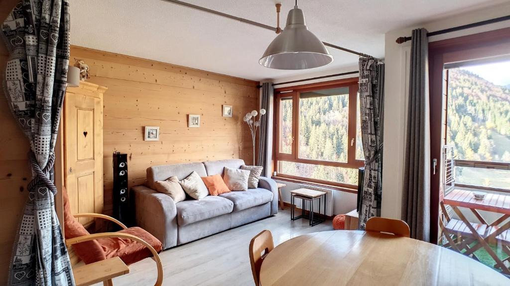 Saint-Jean-dʼAulps Apartment | LOCATION APPARTEMENT AVEC ACCES PISCINE - CENTRE SAINT JEAN D'AULPS STATION - 5 Personnes - DAILLE 16